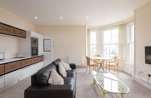 CASTLEBANK HOUSE FLATS, DINGWALL - Photo 43