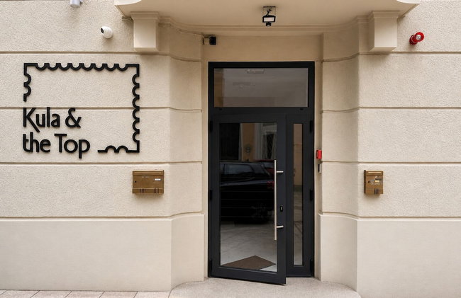 Kula & the Top Apartments - Photo 26
