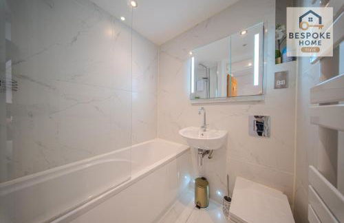 Modern 4 Bed 3 Bath House - 4 Groups with FREE Parking - Central London - Foto 4