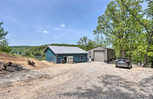 Grill and Fire Pit Blue Cabin Ozarks Getaway! - Photo 31