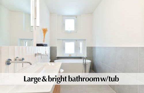 Calm City Escape - 75m2 Central Berlin Altbau-Apartment, 2BR, Smart-TV, Garden - Foto 14