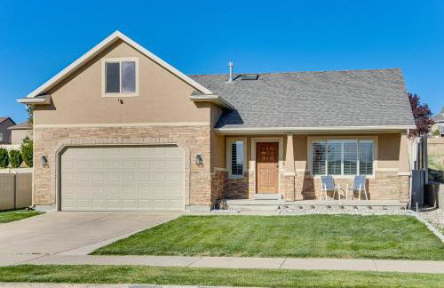 Hike, Golf and Ski Family Home in South Jordan - Foto 3