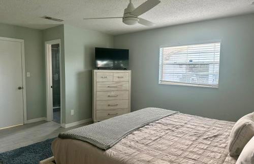 Lake June Canal Access Retreat - Foto 11