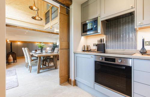 Luxury barn Retreat - sleeps 2-4, quiet location with parking - Foto 13