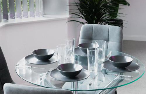 Contractors and Relocators Apt - Long Stay Savings - Fibre Optic Hi-Speed Wi-Fi - Multiple Free Parking Spaces - Netflix - Sleeps 4 - Foto 4