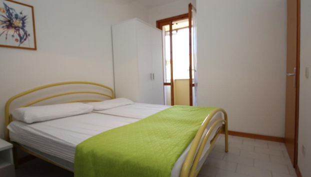 Enjoy our Flat With Garden in Rosolina - Foto 3, Habitación