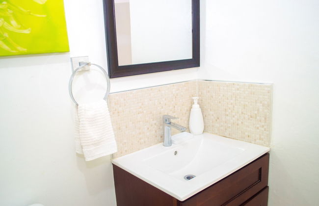 Centrally located Oakland Guest Apartment II - Photo 24