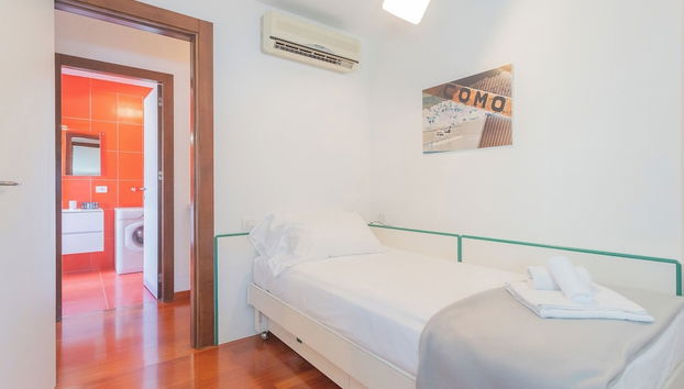 La Mansarda by Rent all Como - Foto 3, Habitación