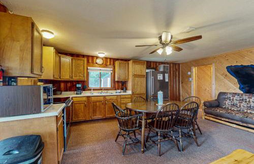 The View on Found Lake - Photo 9