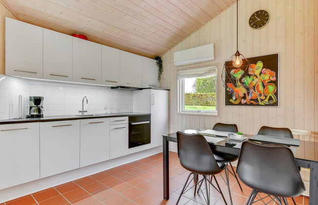 "Helga" - 100m from the sea - Foto 2