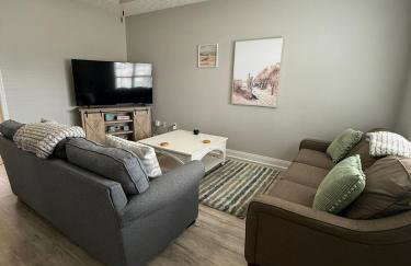 Beach Days, Nightlife Nights, East End of PCB - Foto 35