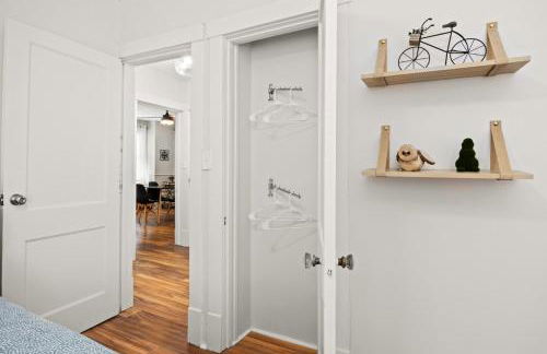 The Heights Hideaway 2BR Gem - Foto 15