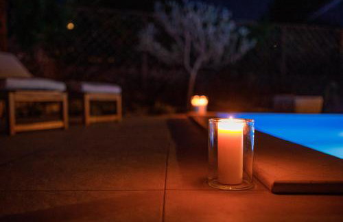 Home Away From Home with a heated pool - Foto 19