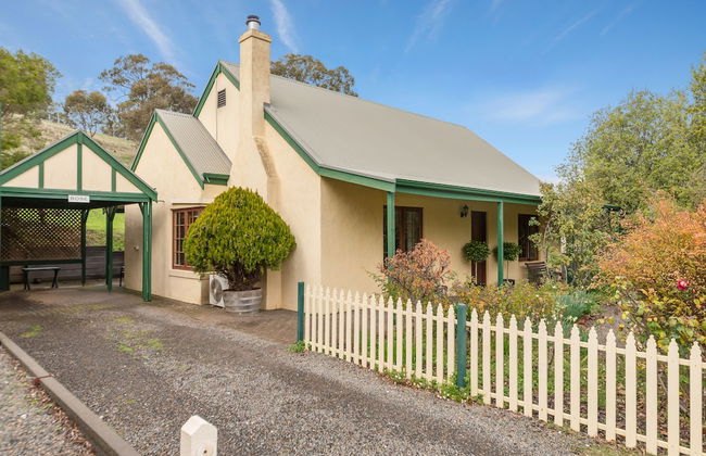 Country Pleasures - Photo 1