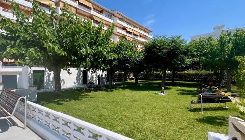 Primera Línea de playa Voramar BookApartments - Photo 5, Garden, Garden view