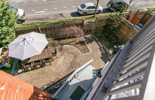 Capitol Hill Stay Like No Other - Photo 7