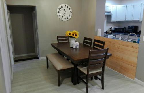 King Bed Creekfront Retreat in Jacksonville - Photo 33