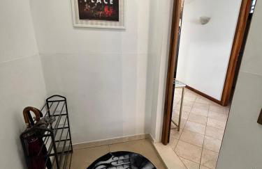 Venice Canal Stay - Photo 3