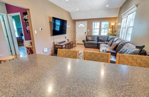 SMART Home close to downtown, MSU, and more - Foto 35