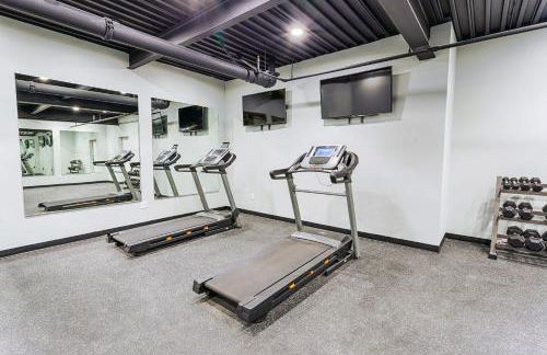 Bringham's Mill Apartments Perfect for Groups Full Kitchen Gym and Free Parking - Photo 85