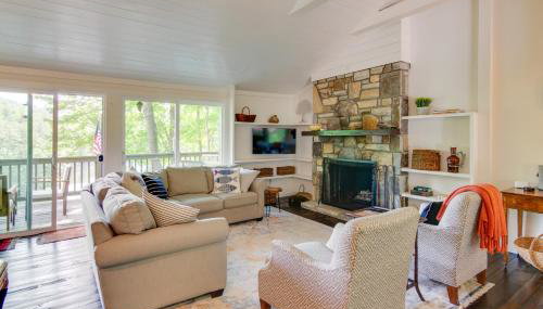High-End Sapphire Retreat on Fairfield Lake! - Foto 4