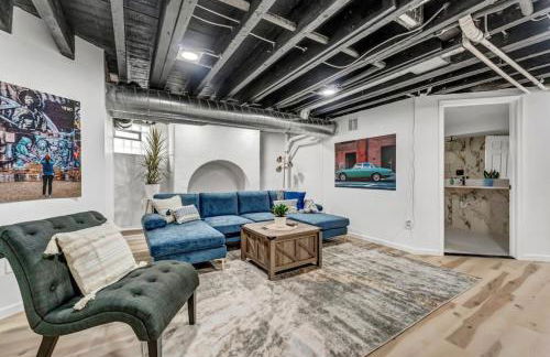 Trendy Two-Level Apartment - Foto 38