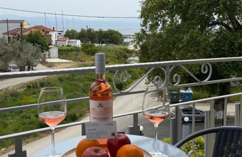Des Roses Hotel - Photo 37