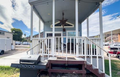 Siren's Adventure Riverfront Cottage! - Foto 39