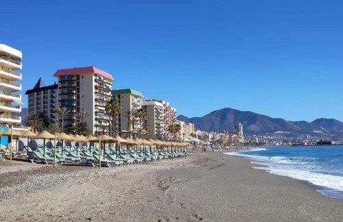 Moderno en primera línea de playa - Foto 30