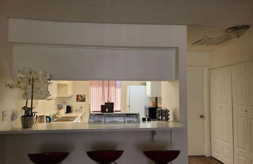 2 bed 2 bath downtown vegas near the strip - Foto 43