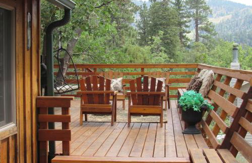 Hillside Hideaway -View of Ski Slope from Charming Deck - Foto 1