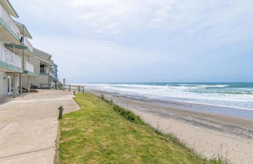 Pool and Hot Tub Ground Floor Studio - Oceanfront - Full Kitchen - Patio - Foto 24
