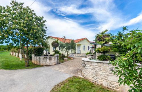 Villa Sole Istria, holliday villa near Pula, Ferienhaus Ferienvilla Istrien - Foto 4