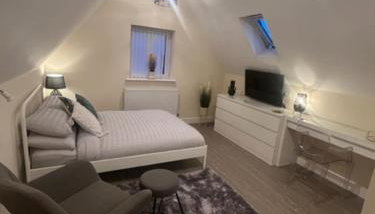 8 Studio, cosy loft, 50m to Airbus, bus-stop 20m, - Foto 3