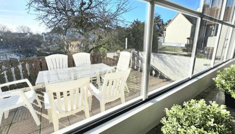 Modern 6-Bedroom Apartment with Rooftop Terrace, free Wi-Fi and Parking- MND01 - Foto 3, Garden view