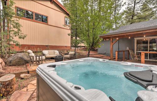 Hot Tub and Patio Pet-Friendly Cabin in Munds Park! - Foto 27