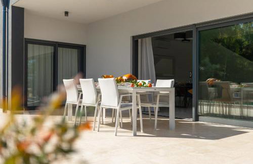 Villa Tonchi 3 Bedroom Private Pool BBQ & Garden - Foto 39