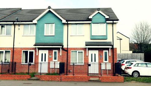 Central Getaway House with Parking, Garden, Wi-Fi - Foto 2