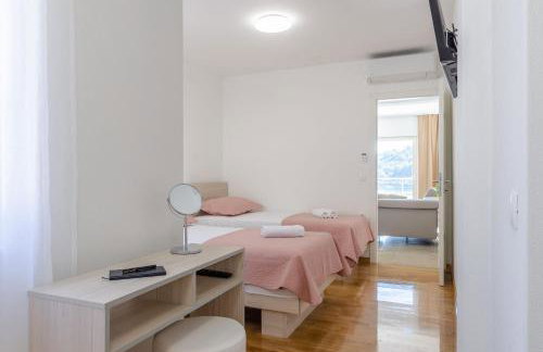 Pine Tree Apartment Zanetic - Photo 29