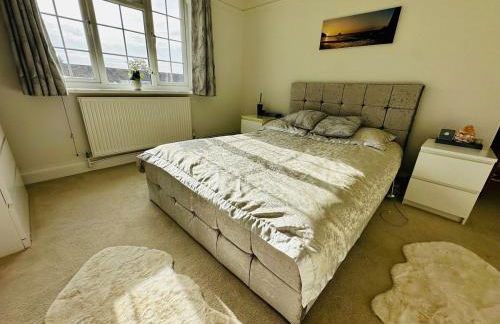 Luxurious 2BR stay in London-GerrardsCross-Wembley-private carpark-short walk to train station - Foto 18