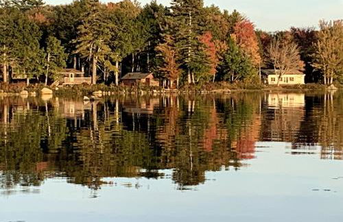 Beautiful Maine Retreat 4 Bdrm Lakeside Cottage - Foto 3