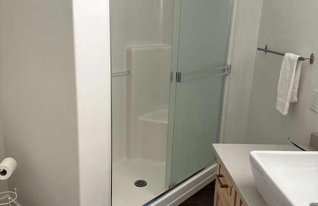 LUXURY DOWNTOWN CONDO TWO BEDROOM - Photo 24