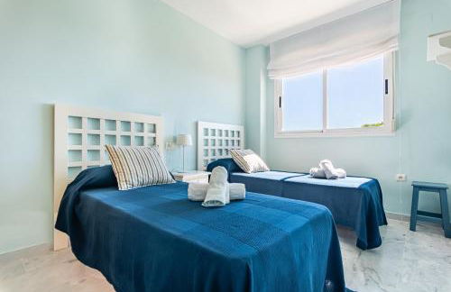 Sun & Sand Beach Apartment - Photo 18