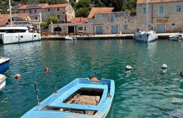 Amare Apartments - Photo 39