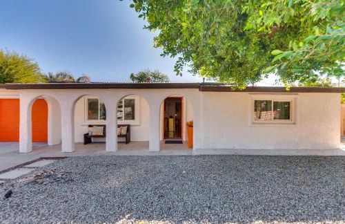 2 Mi to Dtwn Vintage-Inspired Gem in Palm Springs - Foto 34