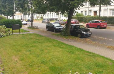 Chemnitz Saxonia HomeDeLuxe Hochwertige 50qm 2-Zimmer-Ferienwohnung mit privaten Kfz Parkplatz Stellplatz mit MWSt-Rechnung mit XXL Hülsta Bett & Etagenbett mit InternetFlatrate - Ideal für Familien, Paare, Kulturinteressierte & Geschäftsreisende! - Foto 19