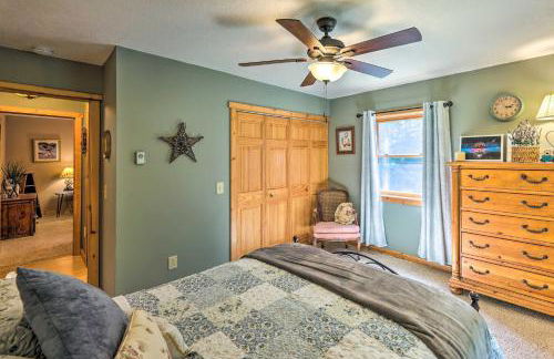 Slaty Fork Escape with Mountain View and Hot Tub! - Foto 18