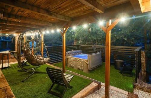 Pine Den Cabin: Arcade+Fire Pit+BBQ - Foto 70