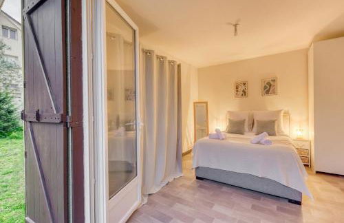 Parking privatif gratuit I Paris, Tram 9mim I RER C15min - Foto 13