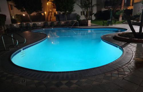 A Tranquil Retreat in Tarzana CA - Foto 73